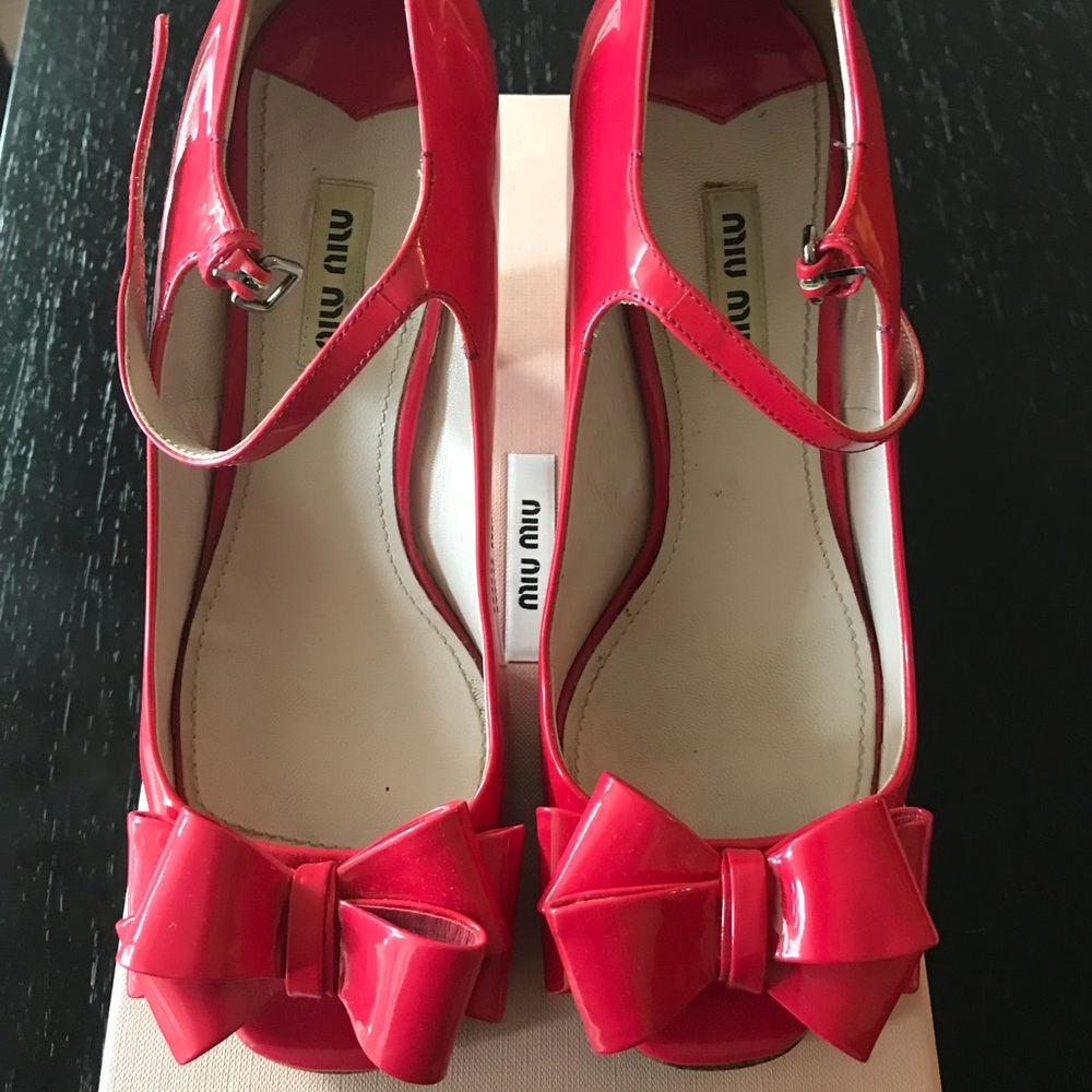Miu Miu pink low heel sandals size 38